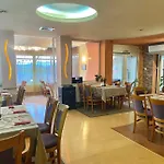 семеен балани Hotel