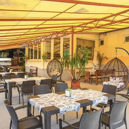 семеен балани 2*