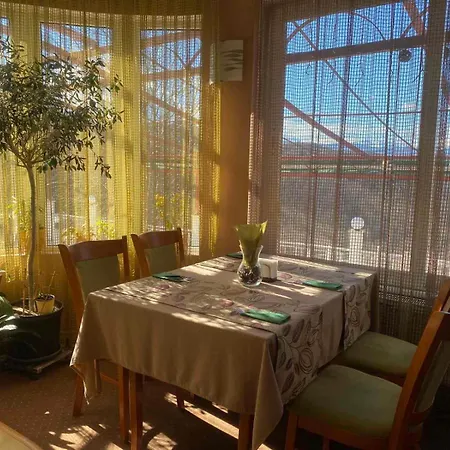 семеен балани Hotel 2*