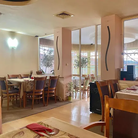 семеен балани 2* Gabrovo