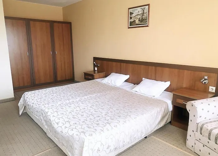 семеен балани 2* Gabrovo