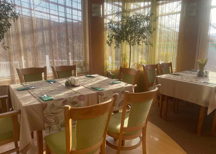 семеен балани Hotel